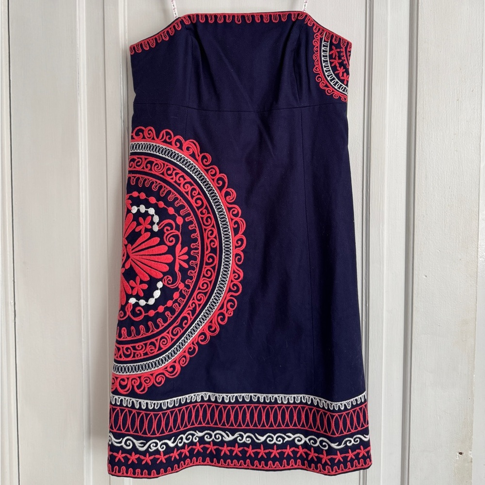 NWT Lilly Pulitzer Navy Dress with Salmon and White Embroidery